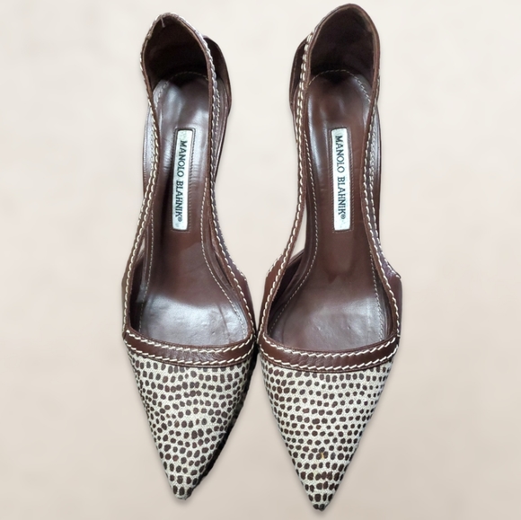 Manolo Blahnik Tifo Canvas-Toe Pump, Chocolate Size 40 - Picture 2 of 8